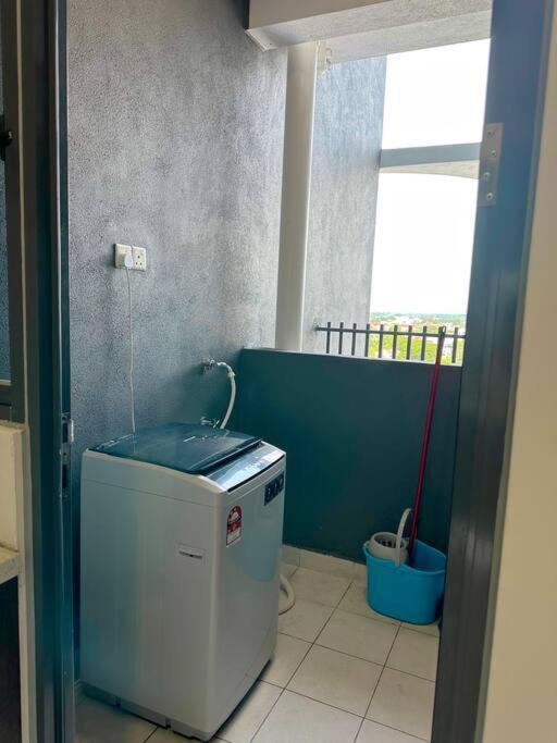 Netflix Two Bedroom Troika Kota Bharu Homestay 118 エクステリア 写真